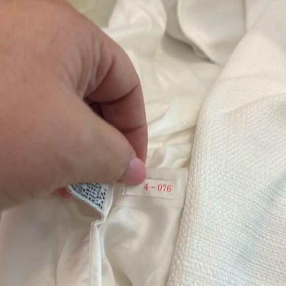 Kasper White suit vintage button top & skirt lined pearl buttons Small Retro Y2K - Picture 15 of 16